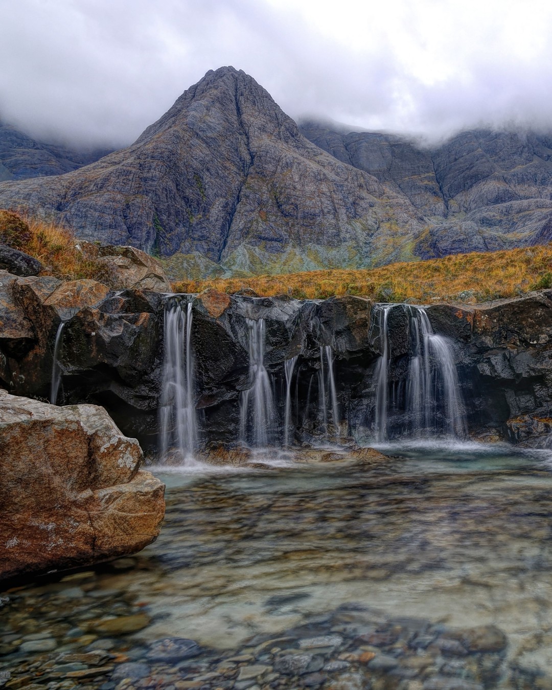 Fairy pools ile de skye écosse