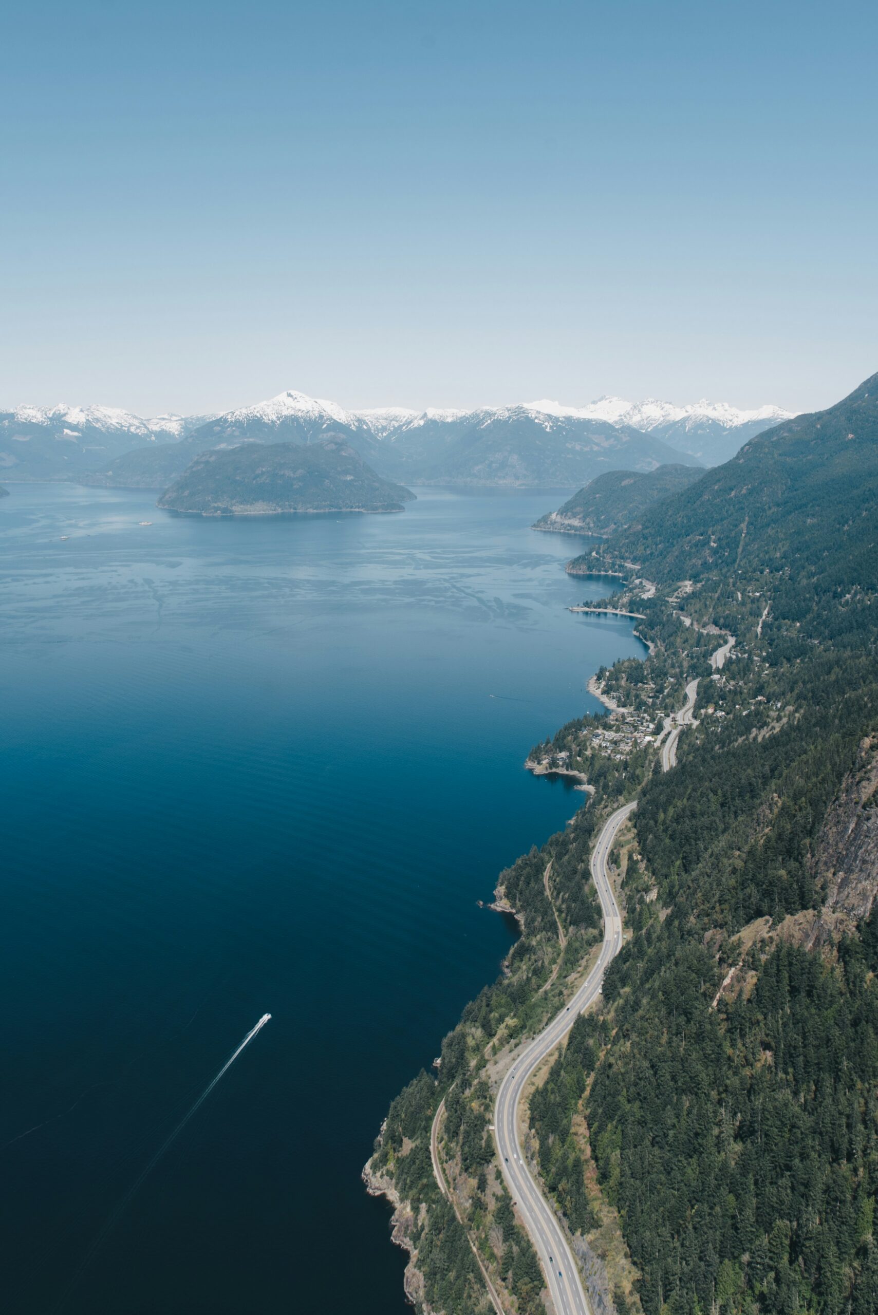 Paysage voyage au Canada avec vue sur l'océan et la côte