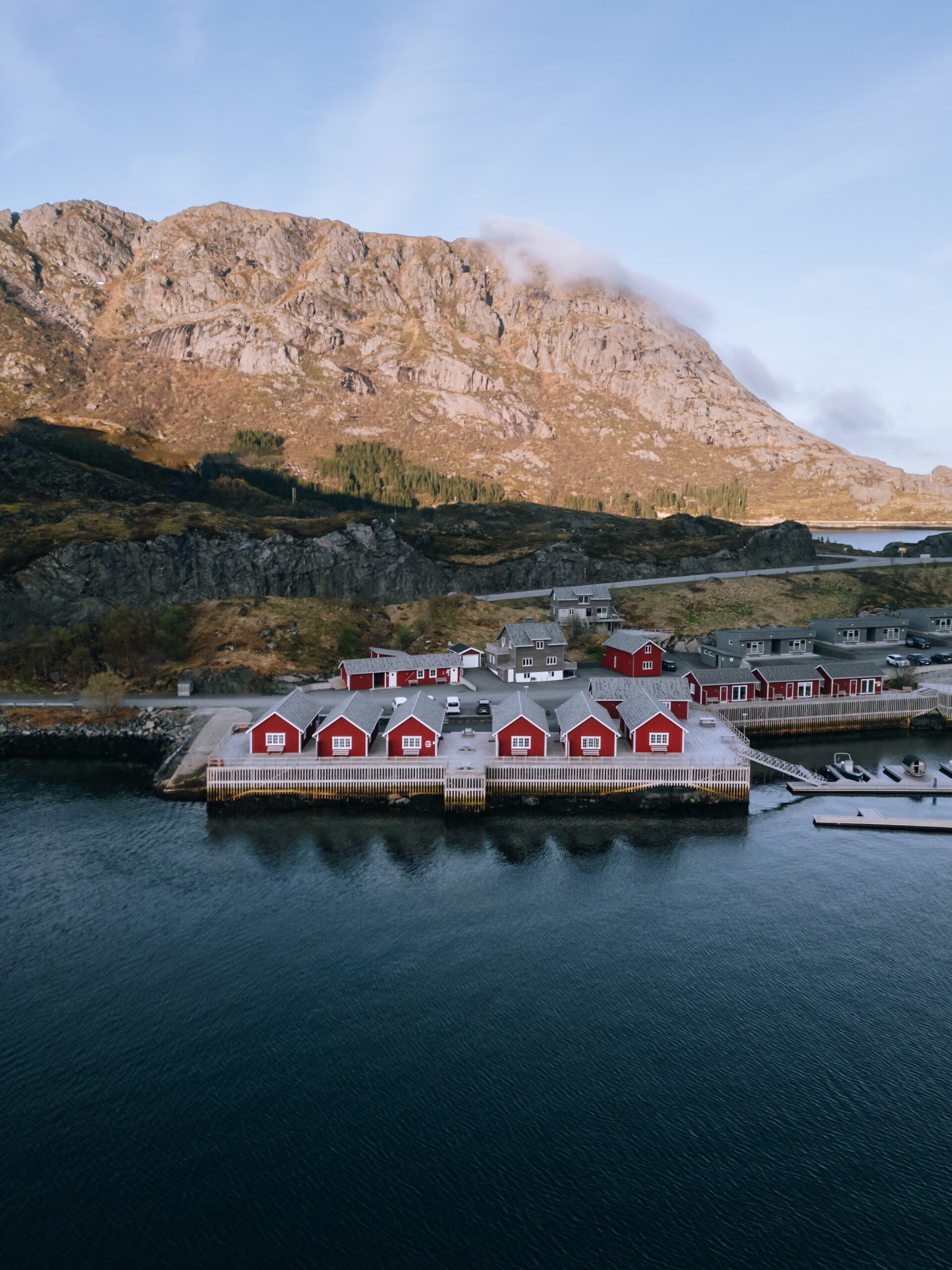 Rorbuer, maison rouge typique des îles Lofoten